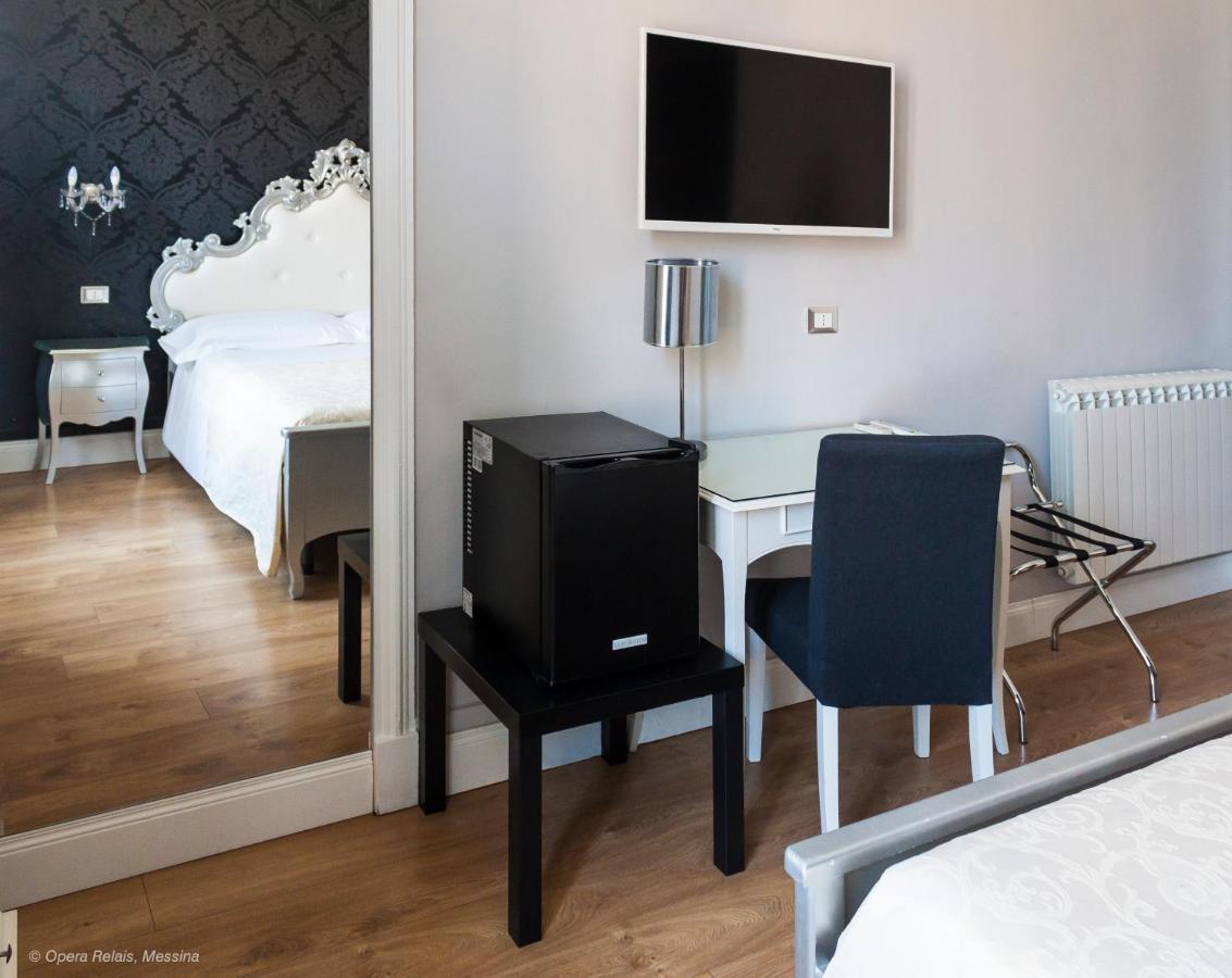 Opera Relais Bed and Breakfast Messina Buitenkant foto